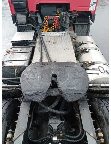 Volvo FH12 380 - Tractor unit: picture 3 Volvo FH12 380 - Tractor unit: picture 3