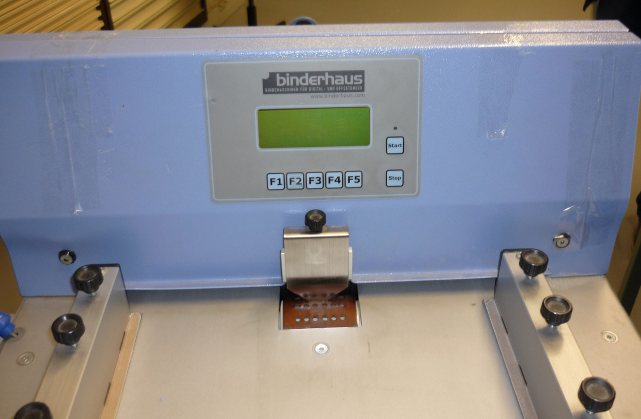 Bacciotini Pit Stop Mini 36 / Binderhaus R 36 automatic grooving, creasing and perforating machine - Printing machinery: picture 2 Bacciotini Pit Stop Mini 36 / Binderhaus R 36 automatic grooving, creasing and perforating machine - Printing machinery: picture 2