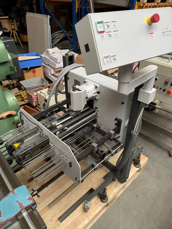 Heidelberg steel VFZ-52 H four-part folding unit - Printing machinery: picture 1 Heidelberg steel VFZ-52 H four-part folding unit - Printing machinery: picture 1