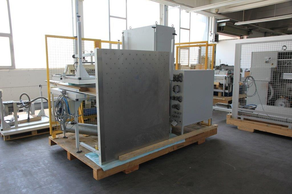High performance cutting line Baumann Wohlenberg Perfecta 132 TS ASE LM - Paper cutting machine: picture 3 High performance cutting line Baumann Wohlenberg Perfecta 132 TS ASE LM - Paper cutting machine: picture 3