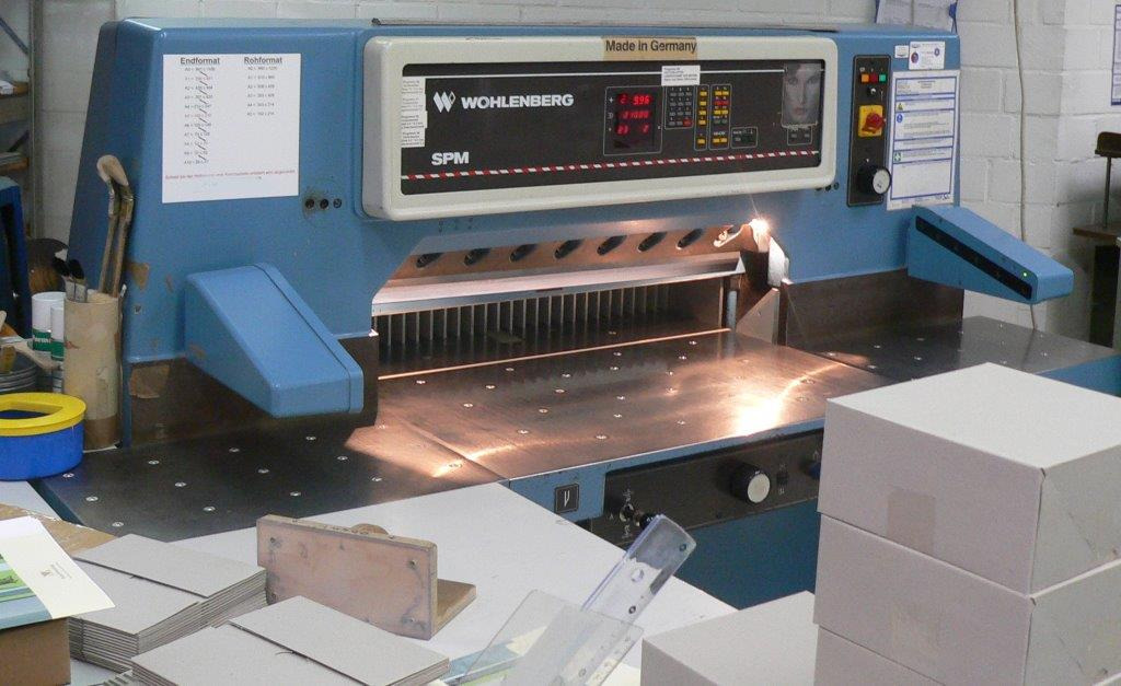 High-speed cutter Wohlenberg WP 92 SPM - Paper cutting machine: picture 3 High-speed cutter Wohlenberg WP 92 SPM - Paper cutting machine: picture 3