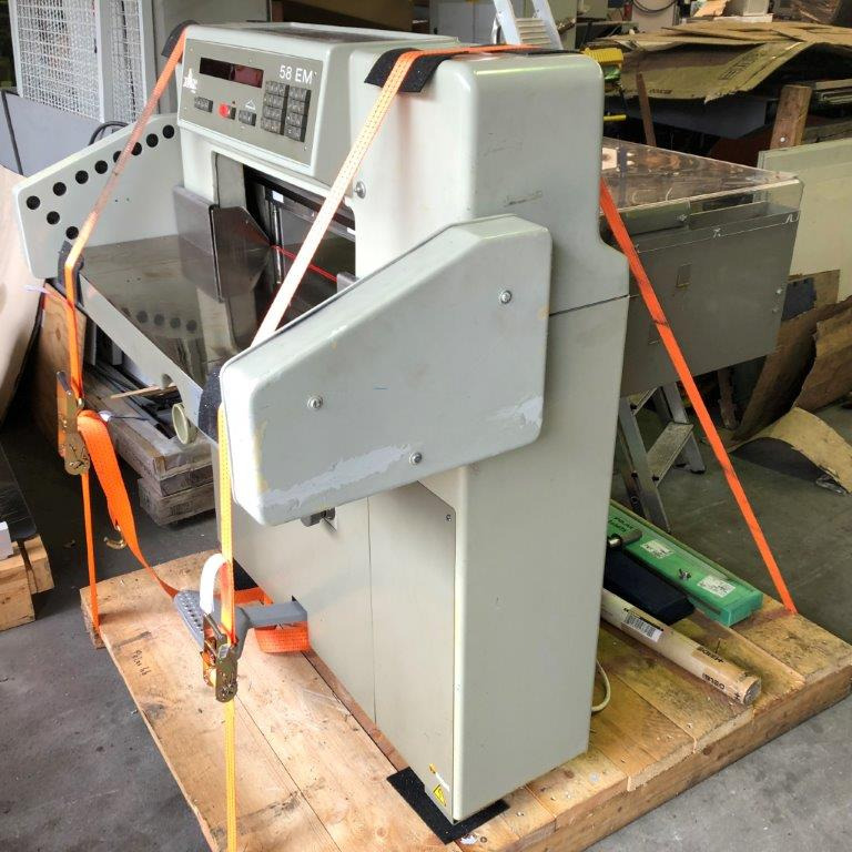 Polar 58 EM cutting machine - Paper cutting machine: picture 1 Polar 58 EM cutting machine - Paper cutting machine: picture 1