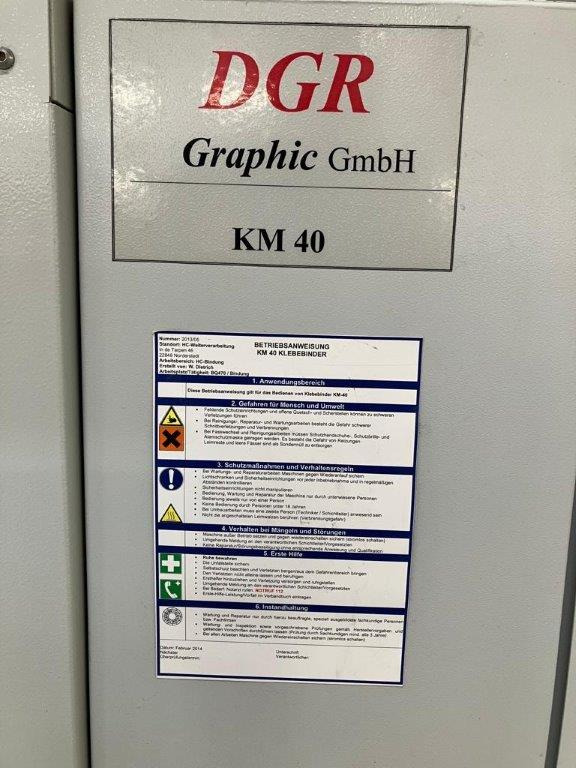 Book on Demand Perfect Binder - spine gluing station DGR Graphic KM 40 - Printing machinery: picture 4 Book on Demand Perfect Binder - spine gluing station DGR Graphic KM 40 - Printing machinery: picture 4