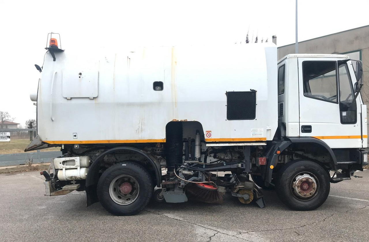 SCHORLING TAZ / TSZ - Road sweeper: picture 3 SCHORLING TAZ / TSZ - Road sweeper: picture 3