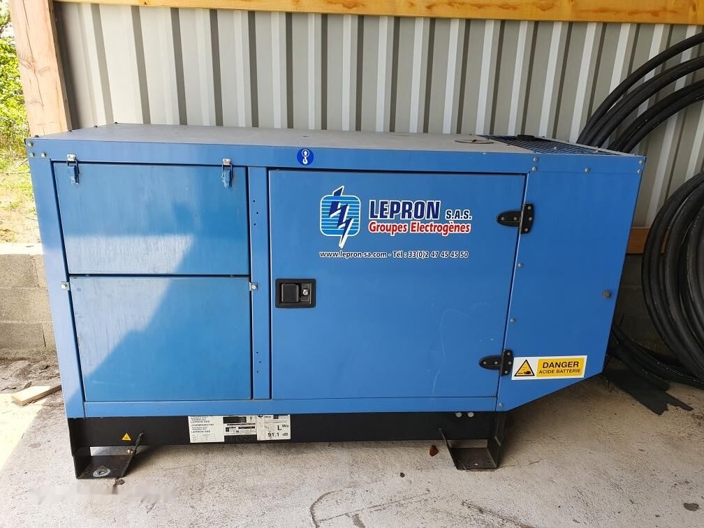 SDMO  - Generator set: picture 1 SDMO  - Generator set: picture 1