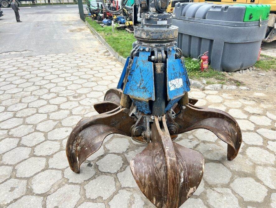 Fuchs MHL340 grab + generator - Waste/ Industry handler: picture 2 Fuchs MHL340 grab + generator - Waste/ Industry handler: picture 2