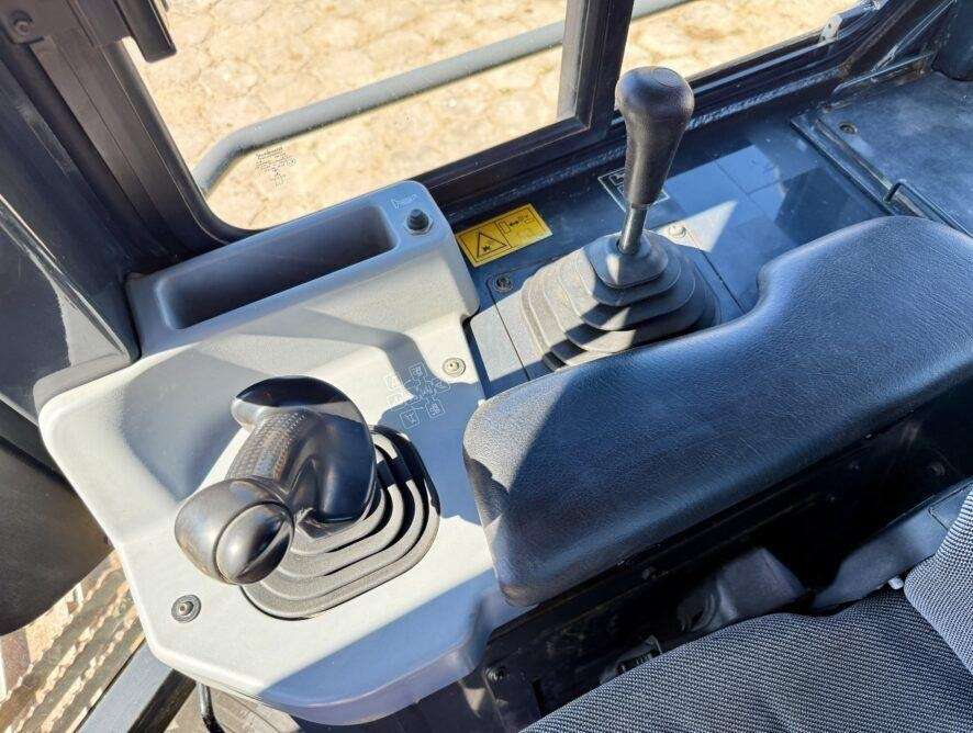 Bulldozer Komatsu D51EX-22: picture 18 Bulldozer Komatsu D51EX-22: picture 18