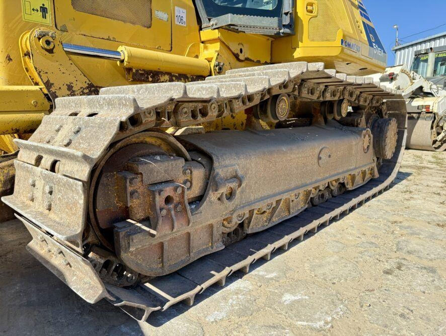 Bulldozer Komatsu D51EX-22: picture 8 Bulldozer Komatsu D51EX-22: picture 8