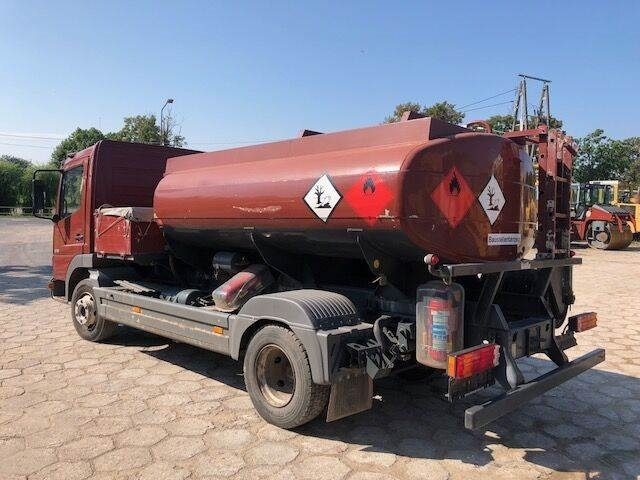 Mercedes-Benz Atego 818 5000l aircraft tank aviation airport  - Tank truck: picture 2 Mercedes-Benz Atego 818 5000l aircraft tank aviation airport  - Tank truck: picture 2
