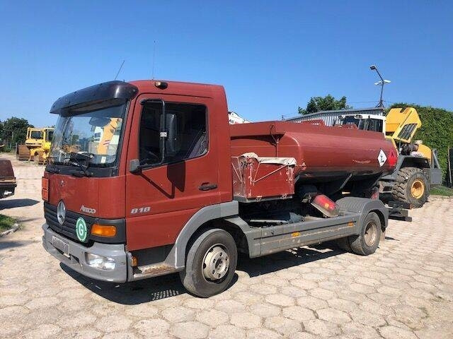 Mercedes-Benz Atego 818 5000l aircraft tank aviation airport  - Tank truck: picture 3 Mercedes-Benz Atego 818 5000l aircraft tank aviation airport  - Tank truck: picture 3