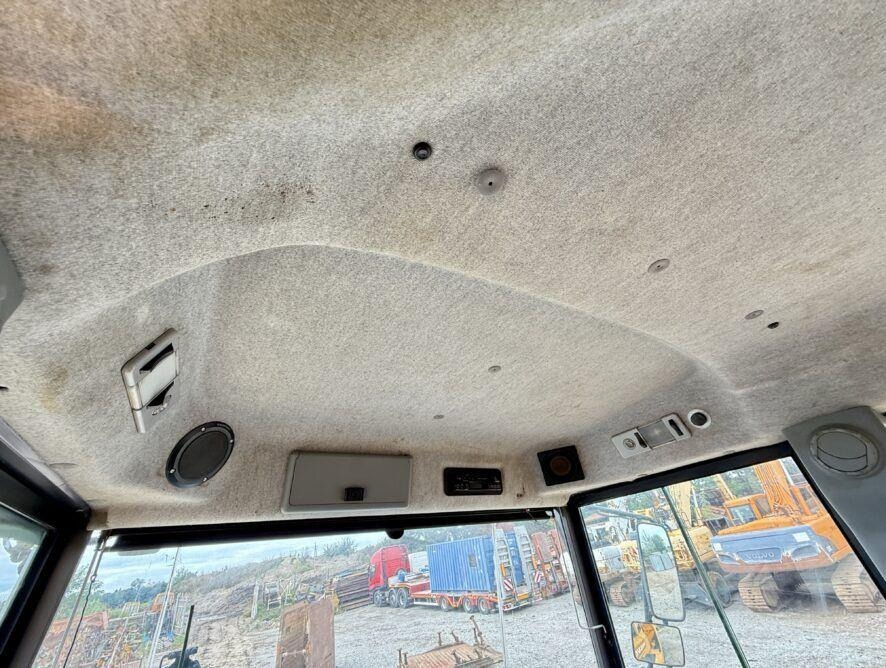 Articulated dumper Volvo A35D: picture 12