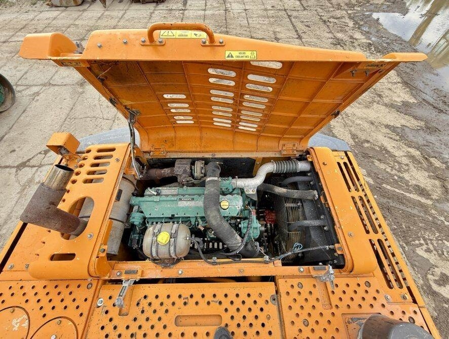 Volvo EC290CL - Crawler excavator: picture 3 Volvo EC290CL - Crawler excavator: picture 3