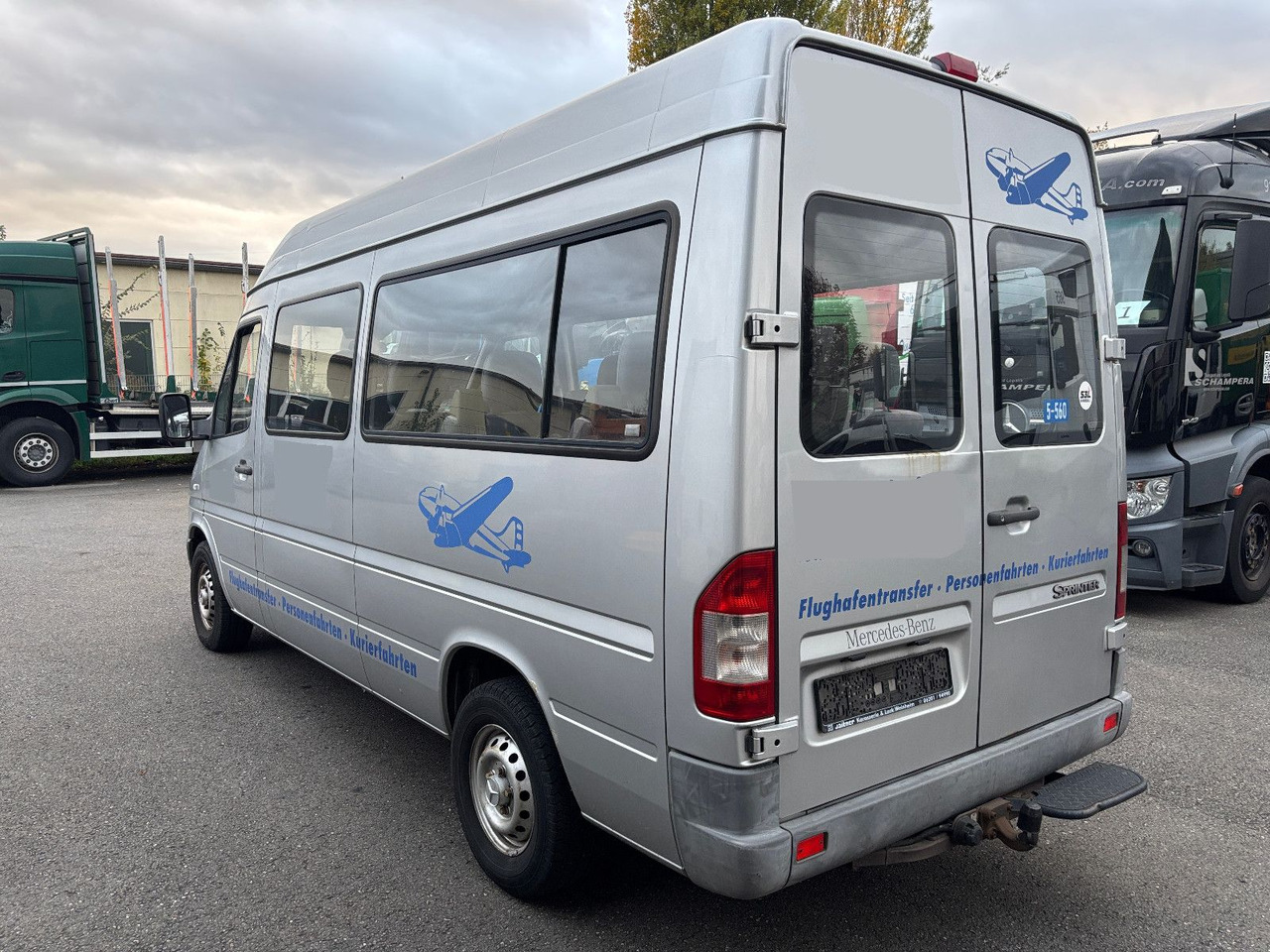 Mercedes-Benz 211 CDI 9 Sitze - Passenger van: picture 3 Mercedes-Benz 211 CDI 9 Sitze - Passenger van: picture 3