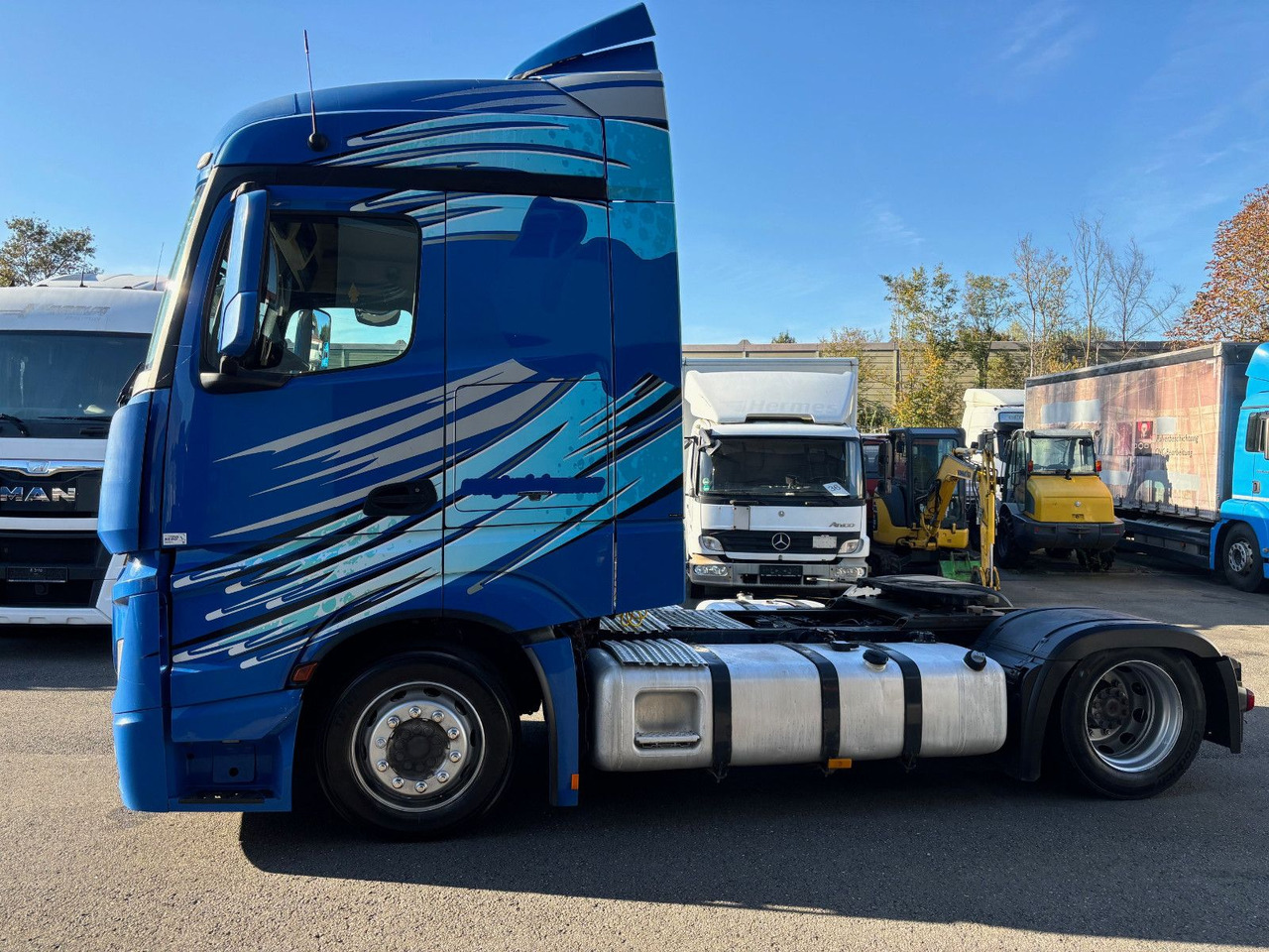Tractor unit Mercedes-Benz 1836 Mercedes-Benz 1836: picture 11