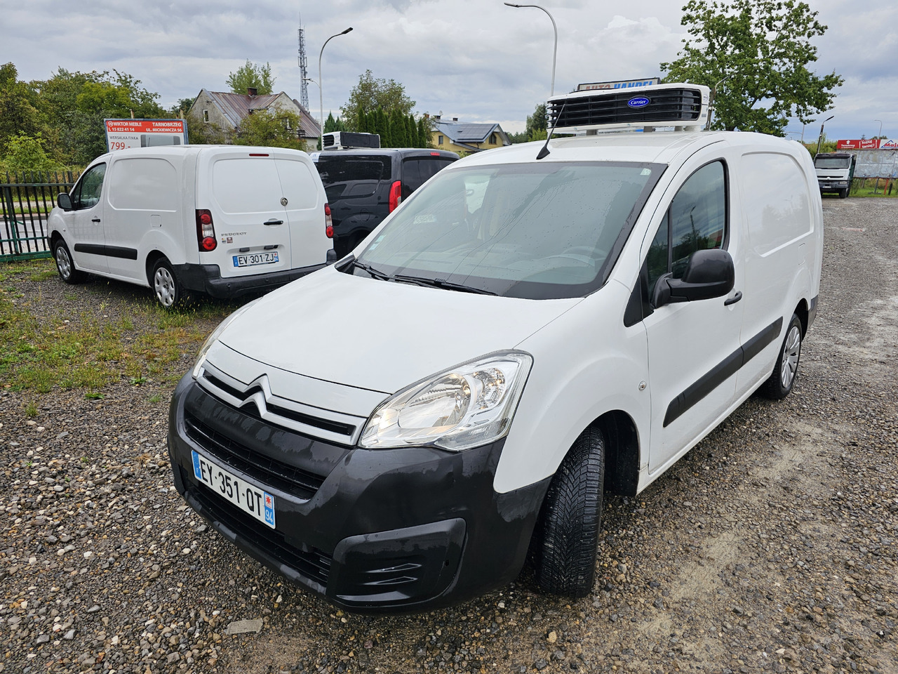CITROËN Berlingo long chlodnia mroznia carrier Klima EURO6 - Refrigerated delivery van: picture 4 CITROËN Berlingo long chlodnia mroznia carrier Klima EURO6 - Refrigerated delivery van: picture 4