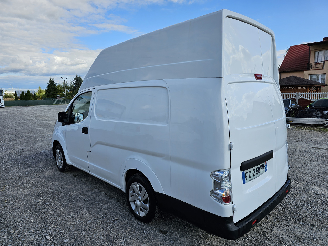 NISSAN E-NV200 ELEKTRYCZNY 40 KV 250 km KLIMA KAMERA - Small van, Electric van: picture 5 NISSAN E-NV200 ELEKTRYCZNY 40 KV 250 km KLIMA KAMERA - Small van, Electric van: picture 5