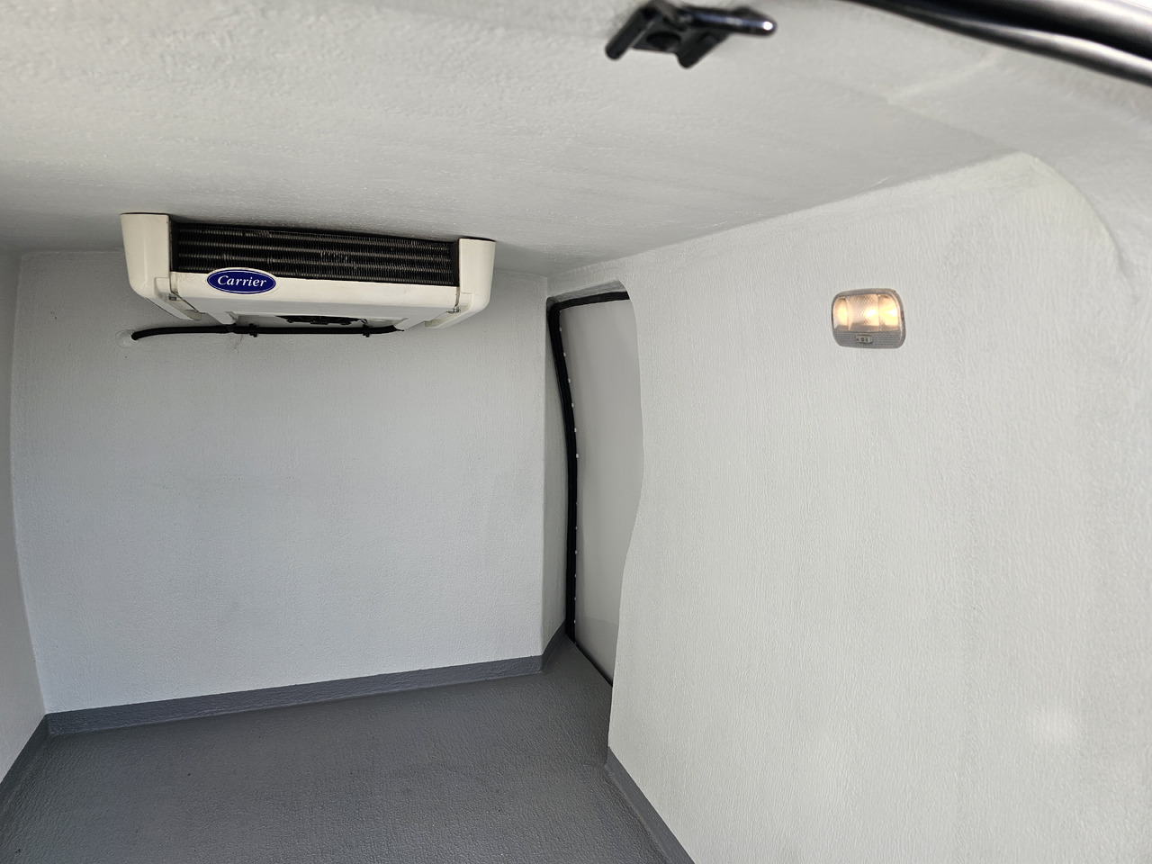 Refrigerated delivery van OPEL COMBO MAXI LONG CHLODNIA MROZNIA CARRIER KLIMA EURO6 [ Copy ] [ Copy ] [ Copy ]: picture 15