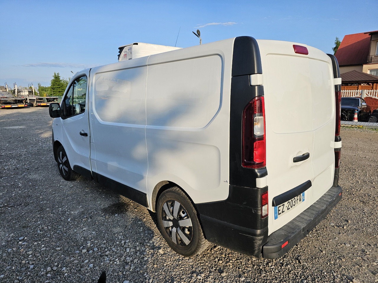 Opel VIVARO CHLODNIA CARRIER+230V CHLODZI GRZEJE KLIMA EURO6 - Refrigerated delivery van: picture 5 Opel VIVARO CHLODNIA CARRIER+230V CHLODZI GRZEJE KLIMA EURO6 - Refrigerated delivery van: picture 5