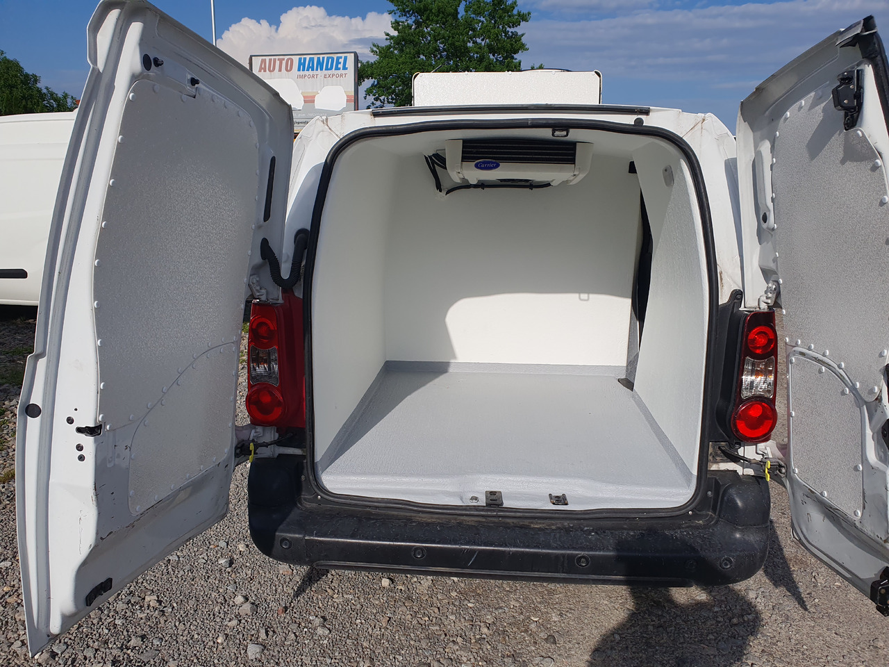 PEUGEOT PARTNER LONG CHLODNIA MROZNIA CARRIER KLIMA NAVI EURO6 - Refrigerated delivery van: picture 2 PEUGEOT PARTNER LONG CHLODNIA MROZNIA CARRIER KLIMA NAVI EURO6 - Refrigerated delivery van: picture 2