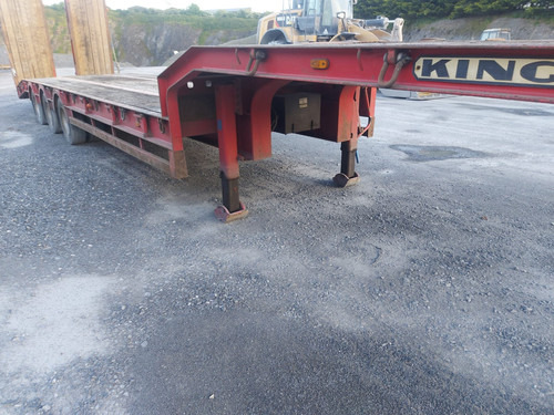 2012 King Low Loader Trailer - Low loader semi-trailer: picture 3 2012 King Low Loader Trailer - Low loader semi-trailer: picture 3