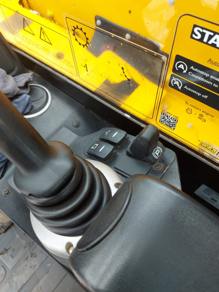 Construction machinery JCB 525-60: picture 25