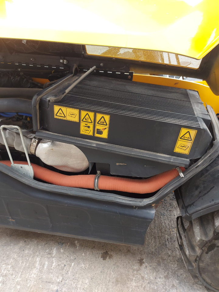 Construction machinery JCB 525-60: picture 16