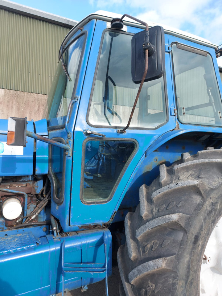 Ford TW-20 - Farm tractor: picture 5 Ford TW-20 - Farm tractor: picture 5