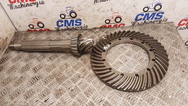Case 1394, 1494 David Brown 1490 Rear Axle Bevel Gear Z 7/43 K965895 - Rear axle for Farm tractor: picture 1 Case 1394, 1494 David Brown 1490 Rear Axle Bevel Gear Z 7/43 K965895 - Rear axle for Farm tractor: picture 1