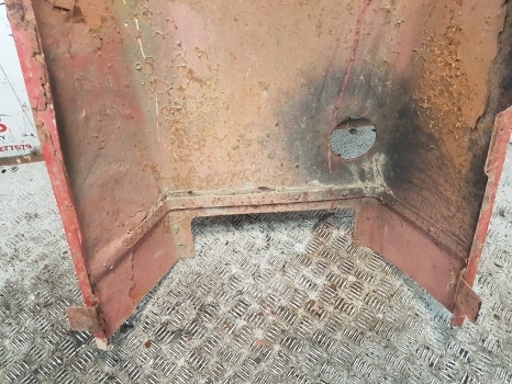 Case 1394 Engine Hood, Boonet K307891, K307716, K956250 - Hood for Farm tractor: picture 5 Case 1394 Engine Hood, Boonet K307891, K307716, K956250 - Hood for Farm tractor: picture 5