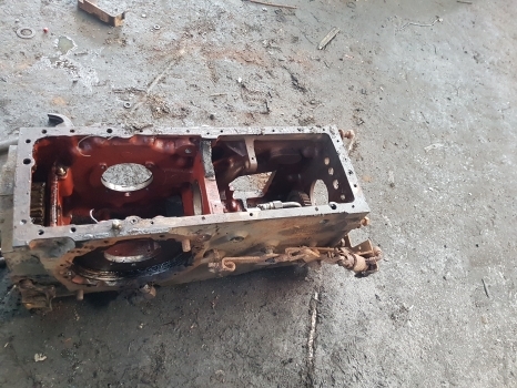Case Cx100, Cx50, Cx60, Cx70, Cx90 Rear Axle Housing 254365a1, 254364a1 - Rear axle for Farm tractor: picture 4 Case Cx100, Cx50, Cx60, Cx70, Cx90 Rear Axle Housing 254365a1, 254364a1 - Rear axle for Farm tractor: picture 4
