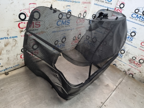 Case Mxm120, 130, 140, Front Nose Cone Grille, Grill Panel 82026815, 82036300 - Grill: picture 3 Case Mxm120, 130, 140, Front Nose Cone Grille, Grill Panel 82026815, 82036300 - Grill: picture 3