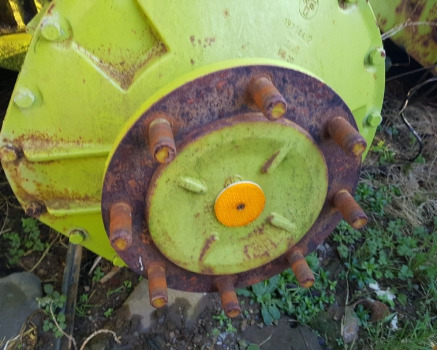 Claas Dominator 86 Front Axle Hub Rhs Complete 197344.2 - Front axle: picture 2 Claas Dominator 86 Front Axle Hub Rhs Complete 197344.2 - Front axle: picture 2