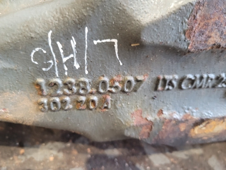 Claas Scorpion 732, 736, 741 Front Axle Housing Lhs Rhs 12380507, 0019215710 - Front axle: picture 2 Claas Scorpion 732, 736, 741 Front Axle Housing Lhs Rhs 12380507, 0019215710 - Front axle: picture 2