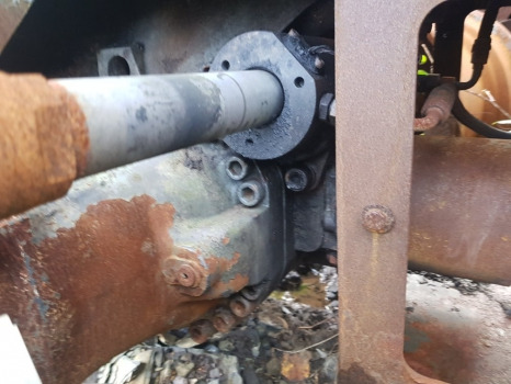 Claas Scorpion 732, 736, 741 Rear Axle Differential Unit Complete 0019216100 - Rear axle: picture 2 Claas Scorpion 732, 736, 741 Rear Axle Differential Unit Complete 0019216100 - Rear axle: picture 2