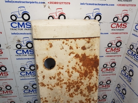 David Brown Case 1290 , 1390 Bonnett And Nose Cone K300365 ,k956250 - Hood for Farm tractor: picture 2 David Brown Case 1290 , 1390 Bonnett And Nose Cone K300365 ,k956250 - Hood for Farm tractor: picture 2