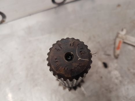 Deutz Agrotron 120 John Deere Apl 2045 Sun Gear Shaft 4475306106, Z72474 - Transmission for Farm tractor: picture 3 Deutz Agrotron 120 John Deere Apl 2045 Sun Gear Shaft 4475306106, Z72474 - Transmission for Farm tractor: picture 3