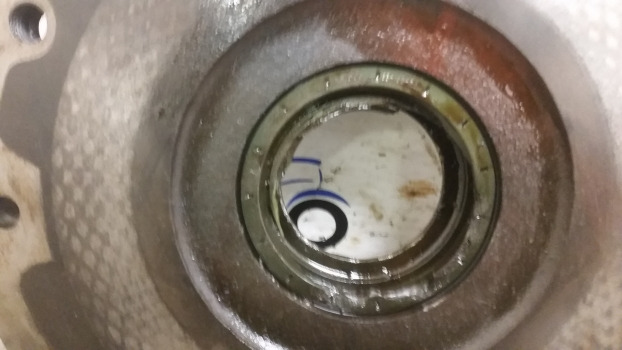 Deutz Agrotron 150 Mk3 Rear Axle Cover Plate 001029712 - Rear axle: picture 4 Deutz Agrotron 150 Mk3 Rear Axle Cover Plate 001029712 - Rear axle: picture 4