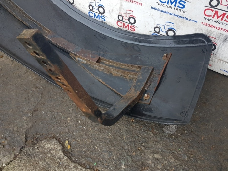 Deutz Agrotron M620 Cab Mudguard Carrier Support 04451212.3/10, 04451239/10 - Fender: picture 4 Deutz Agrotron M620 Cab Mudguard Carrier Support 04451212.3/10, 04451239/10 - Fender: picture 4
