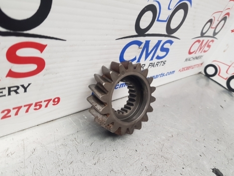 Deutz Dx4., Dx, Dx6. Series Dx110 Pto Gear Z18 04304758, 04336703 - Transmission for Farm tractor: picture 2 Deutz Dx4., Dx, Dx6. Series Dx110 Pto Gear Z18 04304758, 04336703 - Transmission for Farm tractor: picture 2