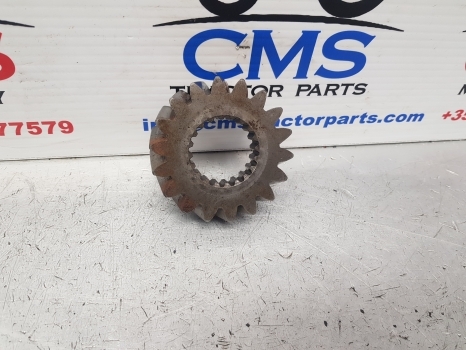 Deutz Dx4., Dx, Dx6. Series Dx110 Pto Gear Z18 04304758, 04336703 - Transmission for Farm tractor: picture 3 Deutz Dx4., Dx, Dx6. Series Dx110 Pto Gear Z18 04304758, 04336703 - Transmission for Farm tractor: picture 3
