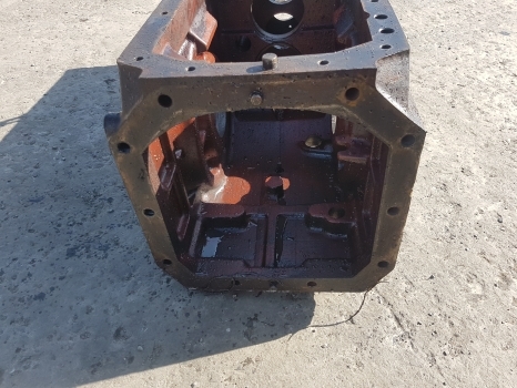 Fiat 70-90, 88, 90 Series, 80-90dt, 85-90, Rear Axle Housing 5125822 - Rear axle: picture 3 Fiat 70-90, 88, 90 Series, 80-90dt, 85-90, Rear Axle Housing 5125822 - Rear axle: picture 3