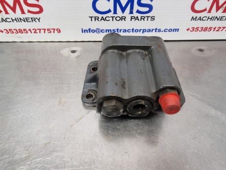 Ford 40 Series, 7840, 8240, 8340, Ts, Hydraulic Valve F2nnr947aa, 81878459 - Hydraulic valve for Agricultural machinery: picture 4 Ford 40 Series, 7840, 8240, 8340, Ts, Hydraulic Valve F2nnr947aa, 81878459 - Hydraulic valve for Agricultural machinery: picture 4