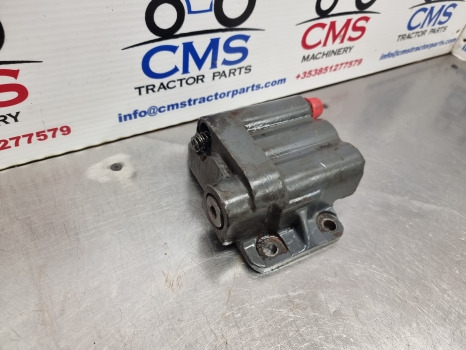 Ford 40 Series, 7840, 8240, 8340, Ts, Hydraulic Valve F2nnr947aa, 81878459 - Hydraulic valve for Agricultural machinery: picture 2 Ford 40 Series, 7840, 8240, 8340, Ts, Hydraulic Valve F2nnr947aa, 81878459 - Hydraulic valve for Agricultural machinery: picture 2