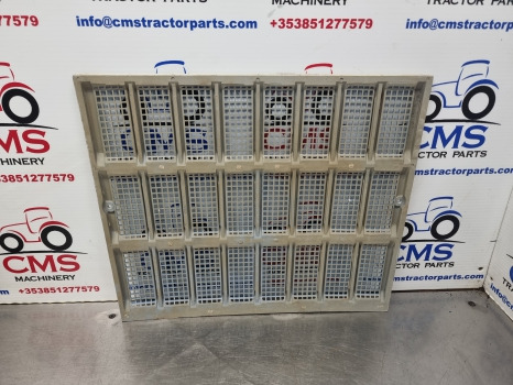 Ford 4000, 4200, 5000, 7000, 3000 Front Lower Grille D1nn8151a, 81824197 - Grill: picture 3 Ford 4000, 4200, 5000, 7000, 3000 Front Lower Grille D1nn8151a, 81824197 - Grill: picture 3