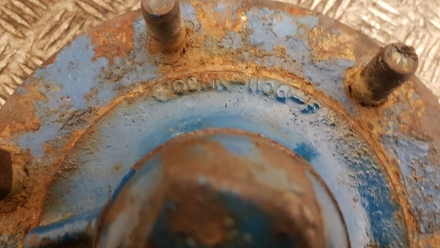 Ford 4000 Original Hub - Hub for Farm tractor: picture 5 Ford 4000 Original Hub - Hub for Farm tractor: picture 5