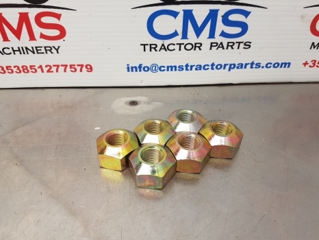 Ford 4610, 5610, 6610, 7610, 8210 Rear Wheel Nut 6x 81816136, 81833776 - Rear axle for Farm tractor: picture 1 Ford 4610, 5610, 6610, 7610, 8210 Rear Wheel Nut 6x 81816136, 81833776 - Rear axle for Farm tractor: picture 1