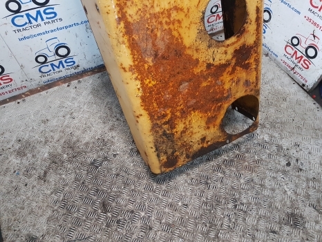 Ford 550, 555, 655, 550a, 555b,655a Engine Hood Bonnet D9nn16a724aa11z - Hood for Backhoe loader: picture 3 Ford 550, 555, 655, 550a, 555b,655a Engine Hood Bonnet D9nn16a724aa11z - Hood for Backhoe loader: picture 3