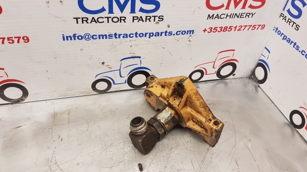 Ford 655, 655a, 555, 555a, 550 Digger Loader Hydraulic Valve End Section 7708229 - Hydraulic valve for Backhoe loader: picture 1 Ford 655, 655a, 555, 555a, 550 Digger Loader Hydraulic Valve End Section 7708229 - Hydraulic valve for Backhoe loader: picture 1