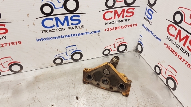 Ford 655, 655a, 555, 555a, 550 Digger Loader Hydraulic Valve End Section 7708229 - Hydraulic valve for Backhoe loader: picture 2 Ford 655, 655a, 555, 555a, 550 Digger Loader Hydraulic Valve End Section 7708229 - Hydraulic valve for Backhoe loader: picture 2