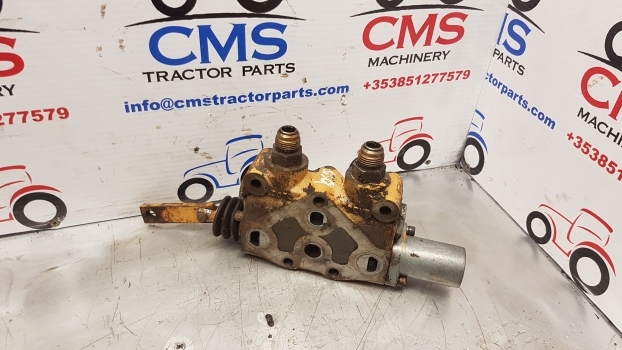 Ford 655, 655a, 555, 555b, 555a Digger Loader Hydraulic Valve Section E3nnl874ab - Hydraulic valve for Backhoe loader: picture 1 Ford 655, 655a, 555, 555b, 555a Digger Loader Hydraulic Valve Section E3nnl874ab - Hydraulic valve for Backhoe loader: picture 1